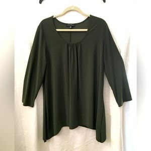 NEW Slinky brand olive green shark bite style shirt